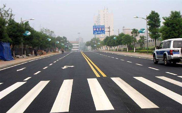 山丹标线涂料在山丹环氧地坪项目中的选择与应用